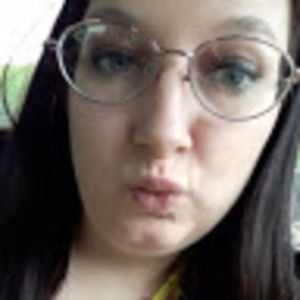 Meet your Posher, Kara